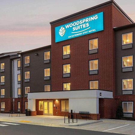 Woodsping Suites Washington Dc East Arena Drive Lake Arbor Kültér fotó