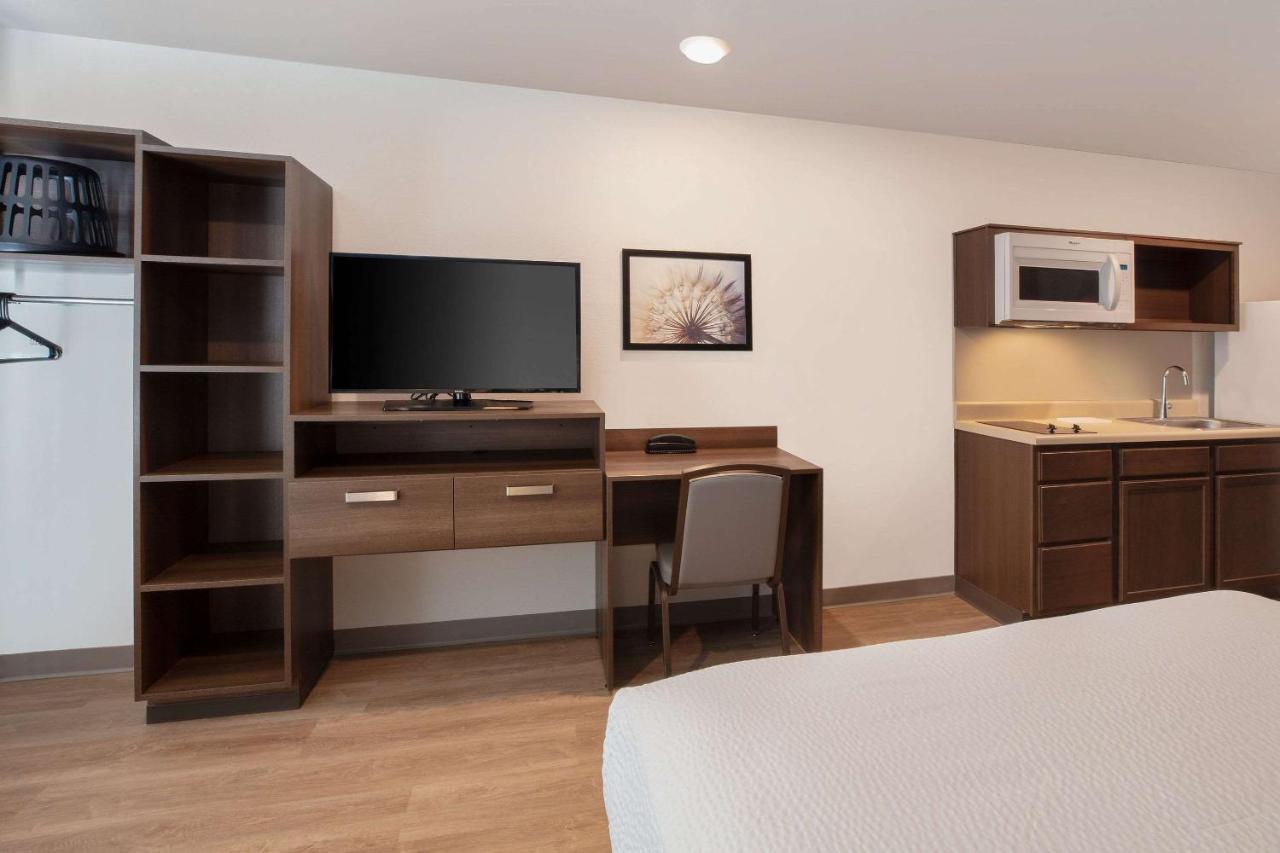 Woodsping Suites Washington Dc East Arena Drive Lake Arbor Kültér fotó
