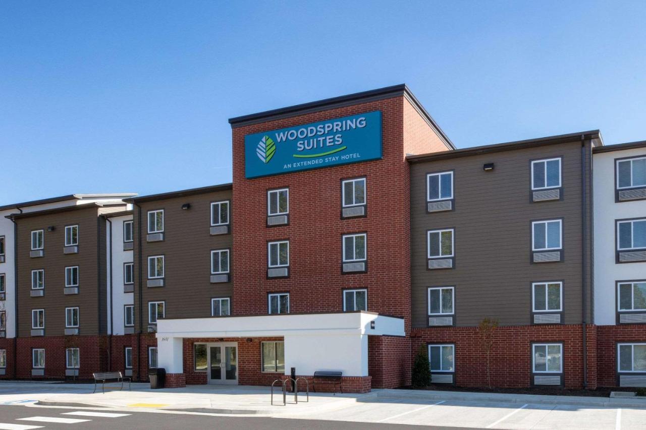 Woodsping Suites Washington Dc East Arena Drive Lake Arbor Kültér fotó