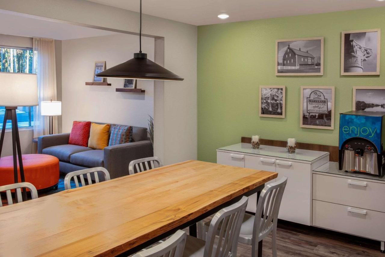 Woodsping Suites Washington Dc East Arena Drive Lake Arbor Kültér fotó